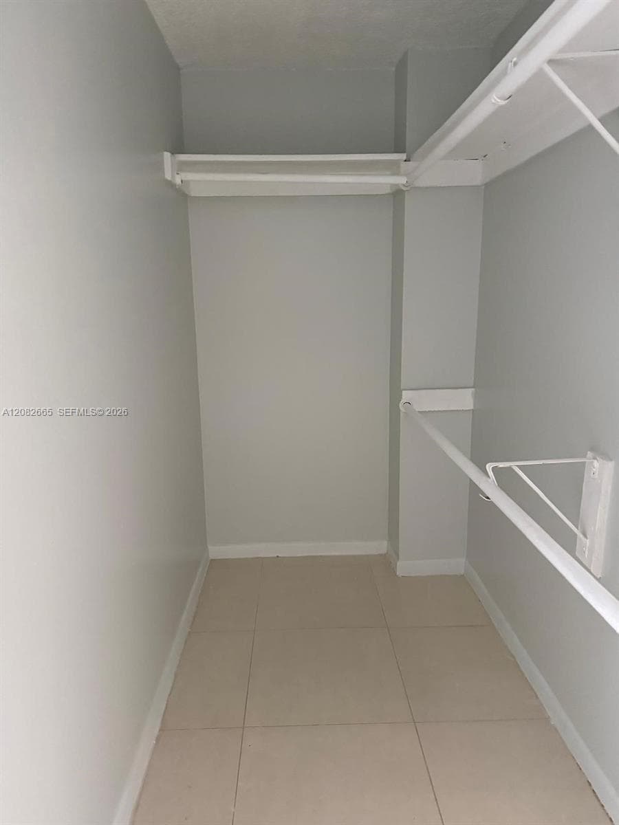 HORIZONS WEST CONDO #7 · #211 in Miami - Photo 12