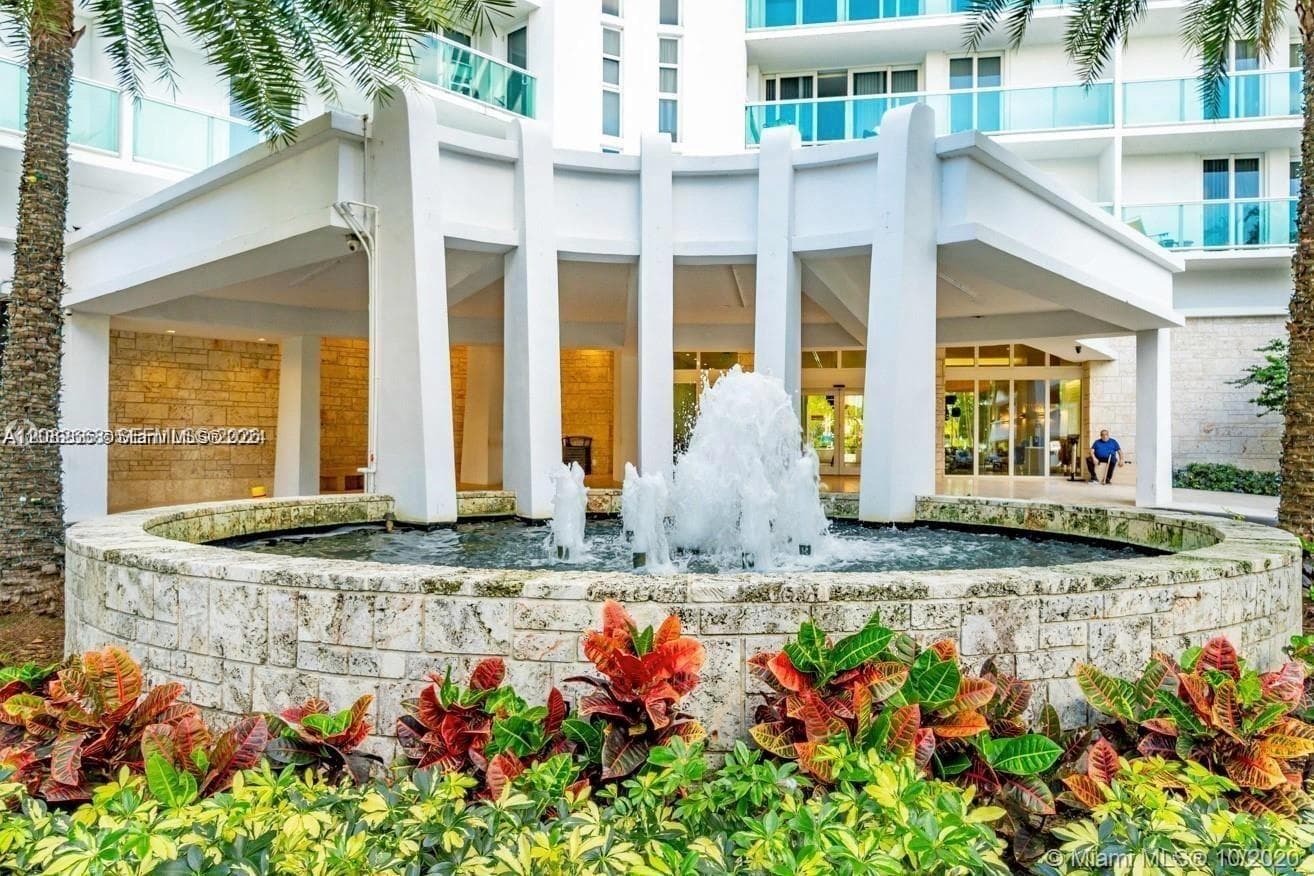 ARLEN HOUSE EAST CONDO · #726 in Sunny Isles Beach - Photo 2