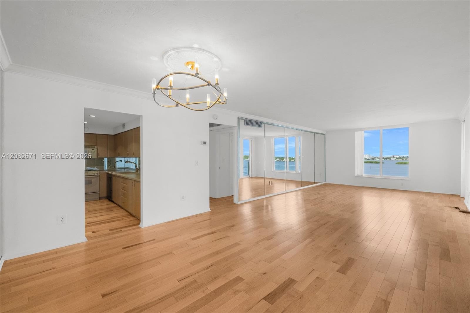 Island Pointe Condo · #9C in Bay Harbor Islands - Photo 5