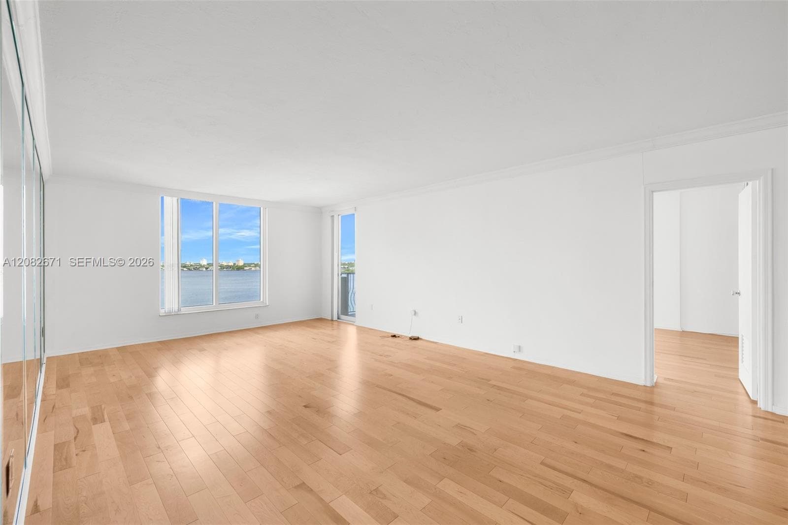 Island Pointe Condo · #9C in Bay Harbor Islands - Photo 10
