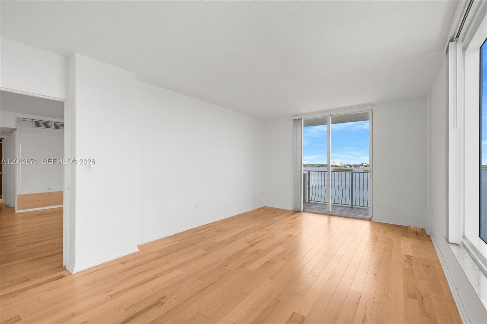 Island Pointe Condo · #9C in Bay Harbor Islands - Photo 19