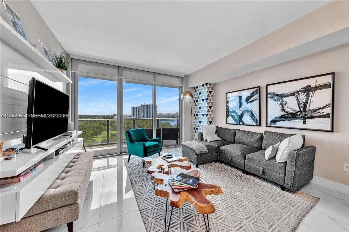 THE HARBOUR NORTH CONDO · #804 in North Miami Beach - Photo 14