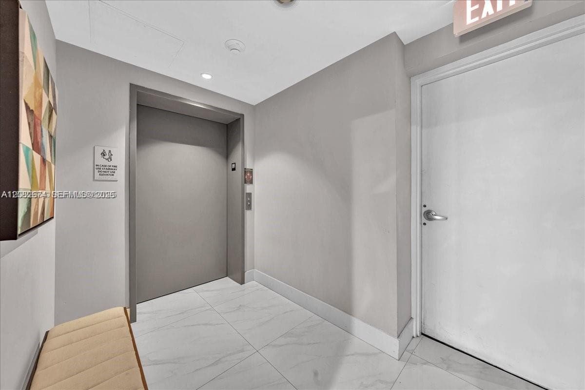 THE HARBOUR NORTH CONDO · #804 in North Miami Beach - Photo 11