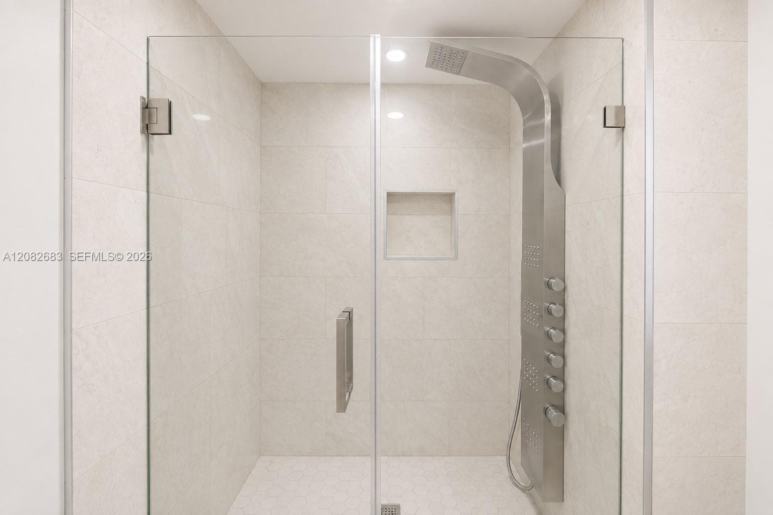 COMMODORE PLAZA CONDO · #PH05 in Aventura - Photo 15