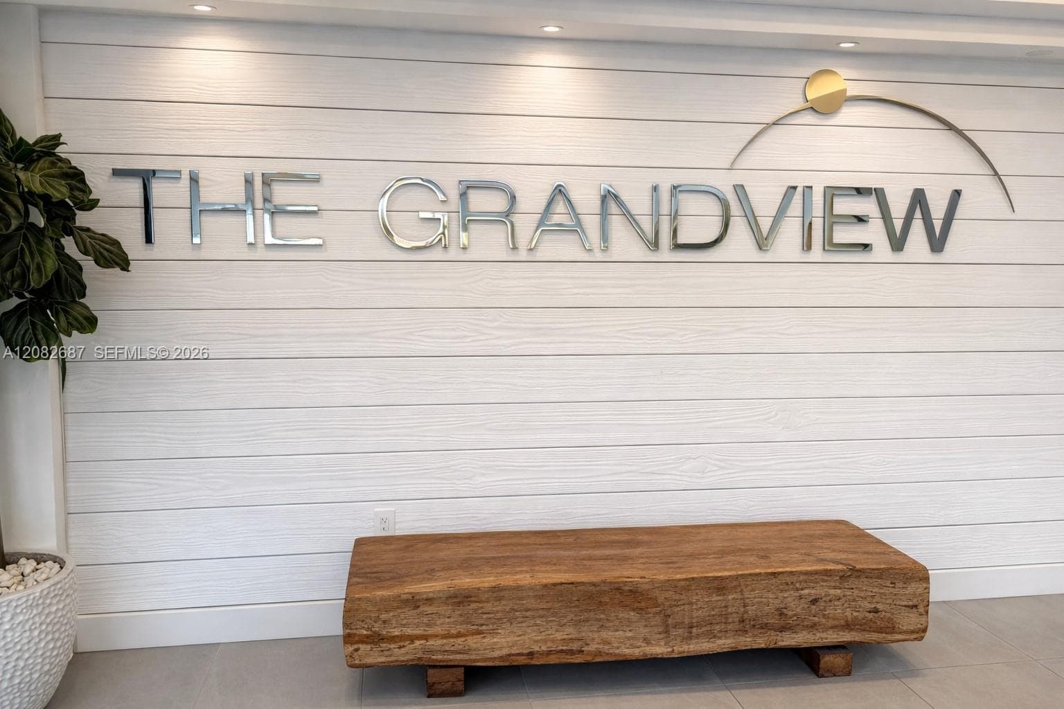 THE GRANDVIEW CONDO · #1405 in Miami Beach - Photo 2