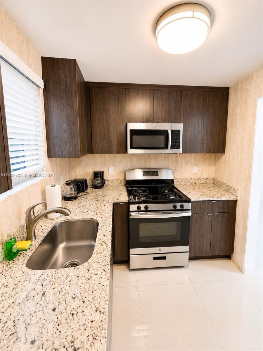 BAY HARBOR ISLAND · #12 in Bay Harbor Islands - Photo 5