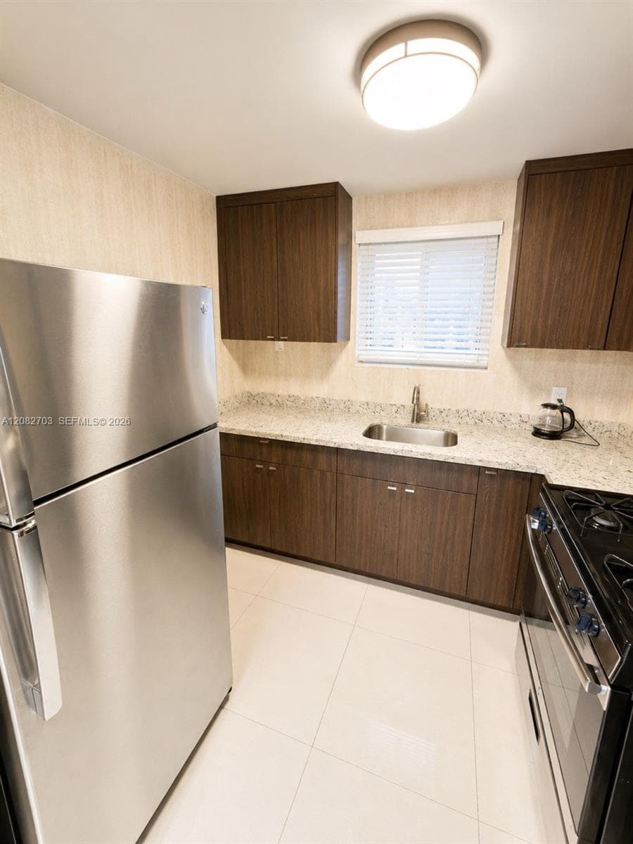 BAY HARBOR ISLAND · #12 in Bay Harbor Islands - Photo 4