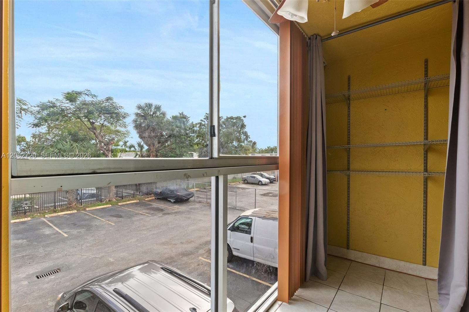 BELLA VILLAS CONDO · #223 in Hialeah - Photo 17