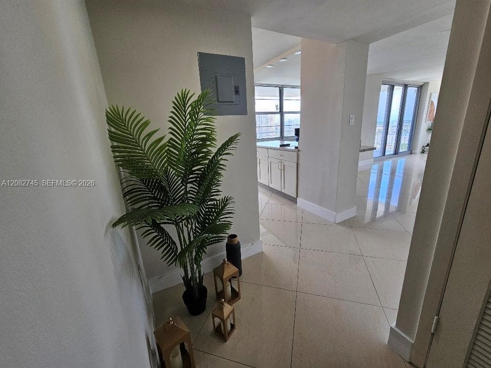 DEL PRADO MARINA · #1805 in Aventura - Photo 23