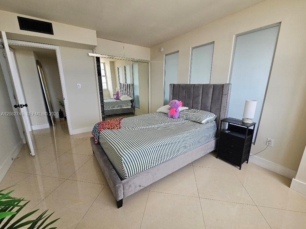 DEL PRADO MARINA · #1805 in Aventura - Photo 16