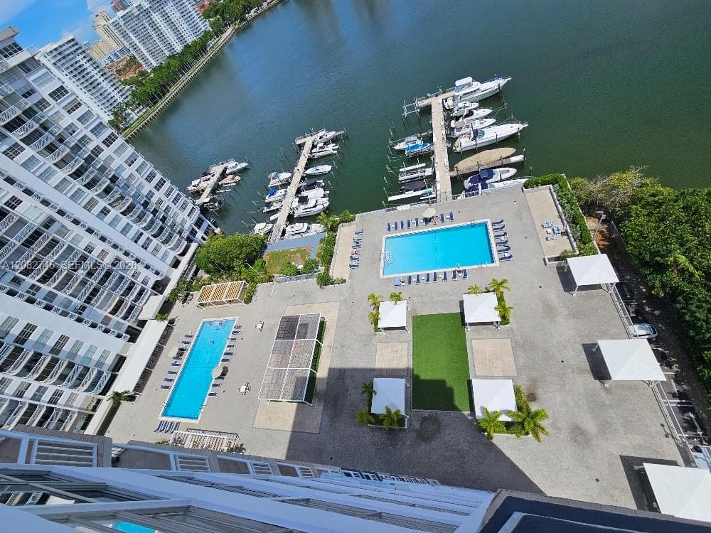 DEL PRADO MARINA · #1805 in Aventura - Photo 4