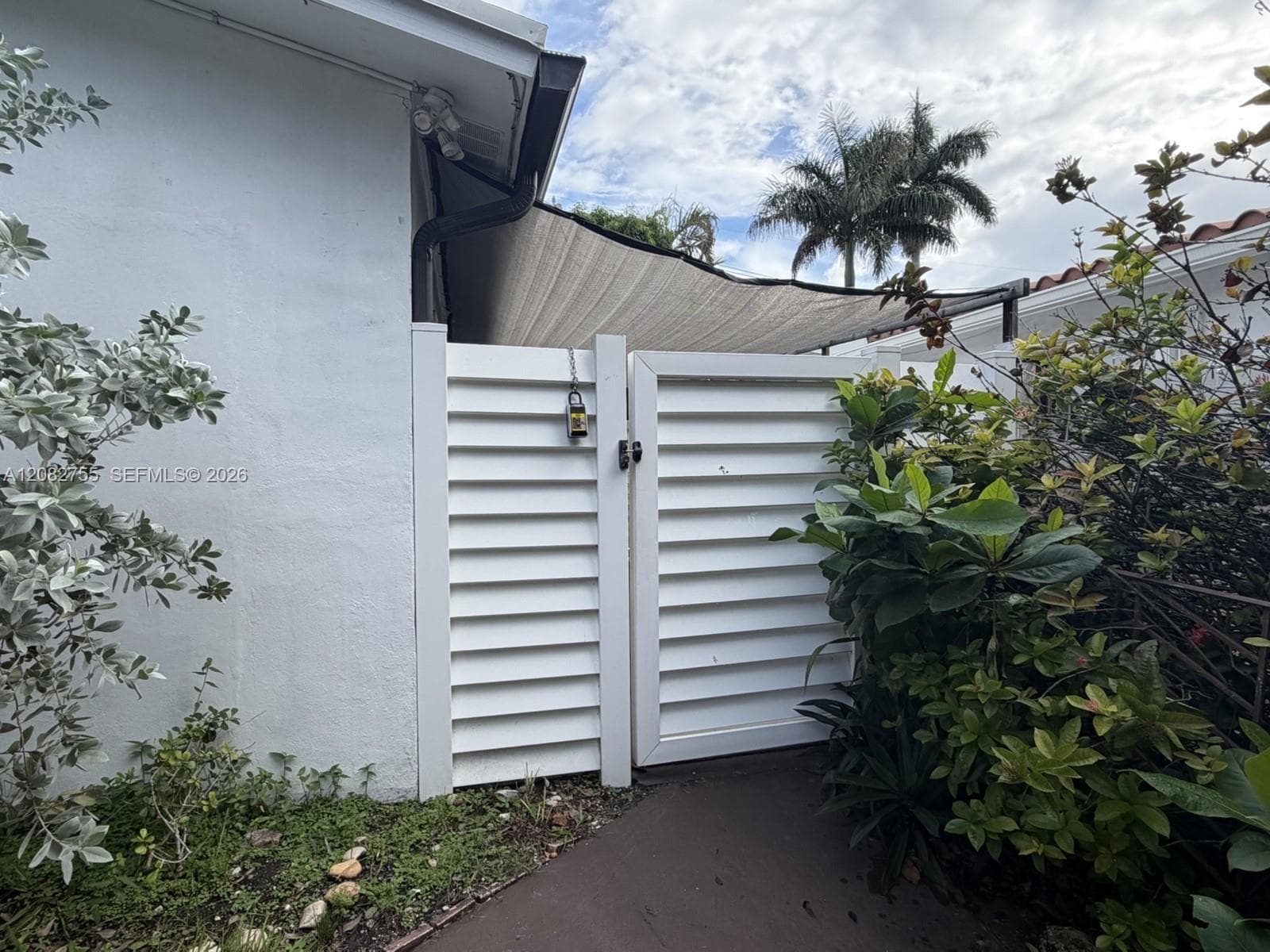 Entrance to patio