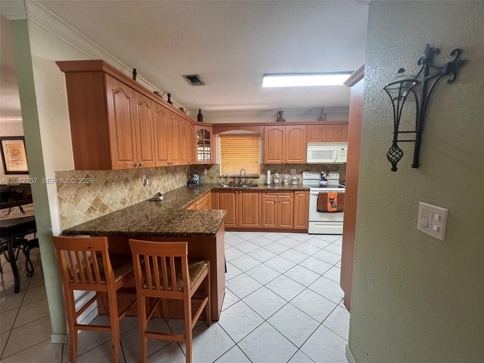 13253 NW 7th Ter photo 19