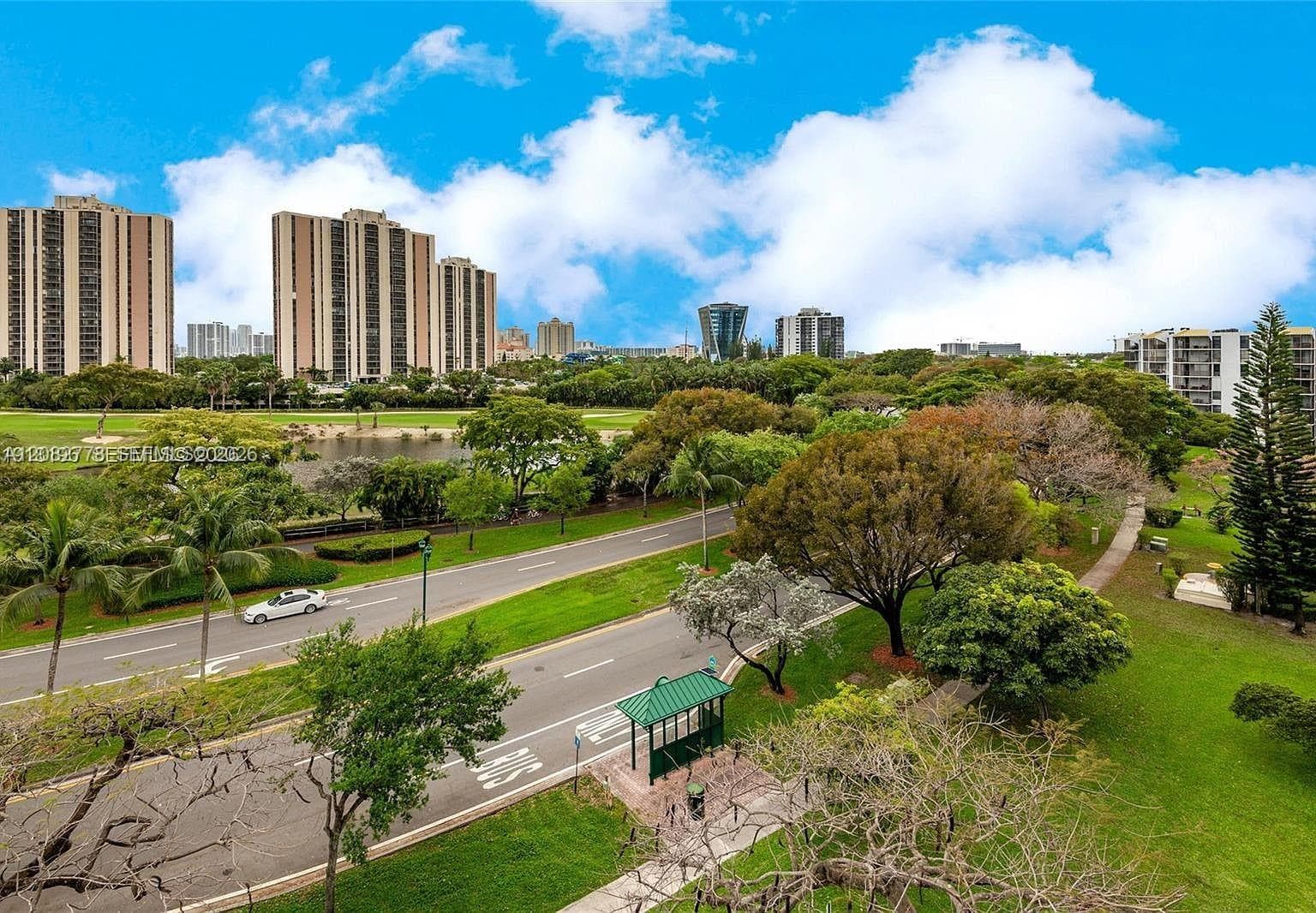 BISCAYA CONDO · #711 in Aventura - Photo 2