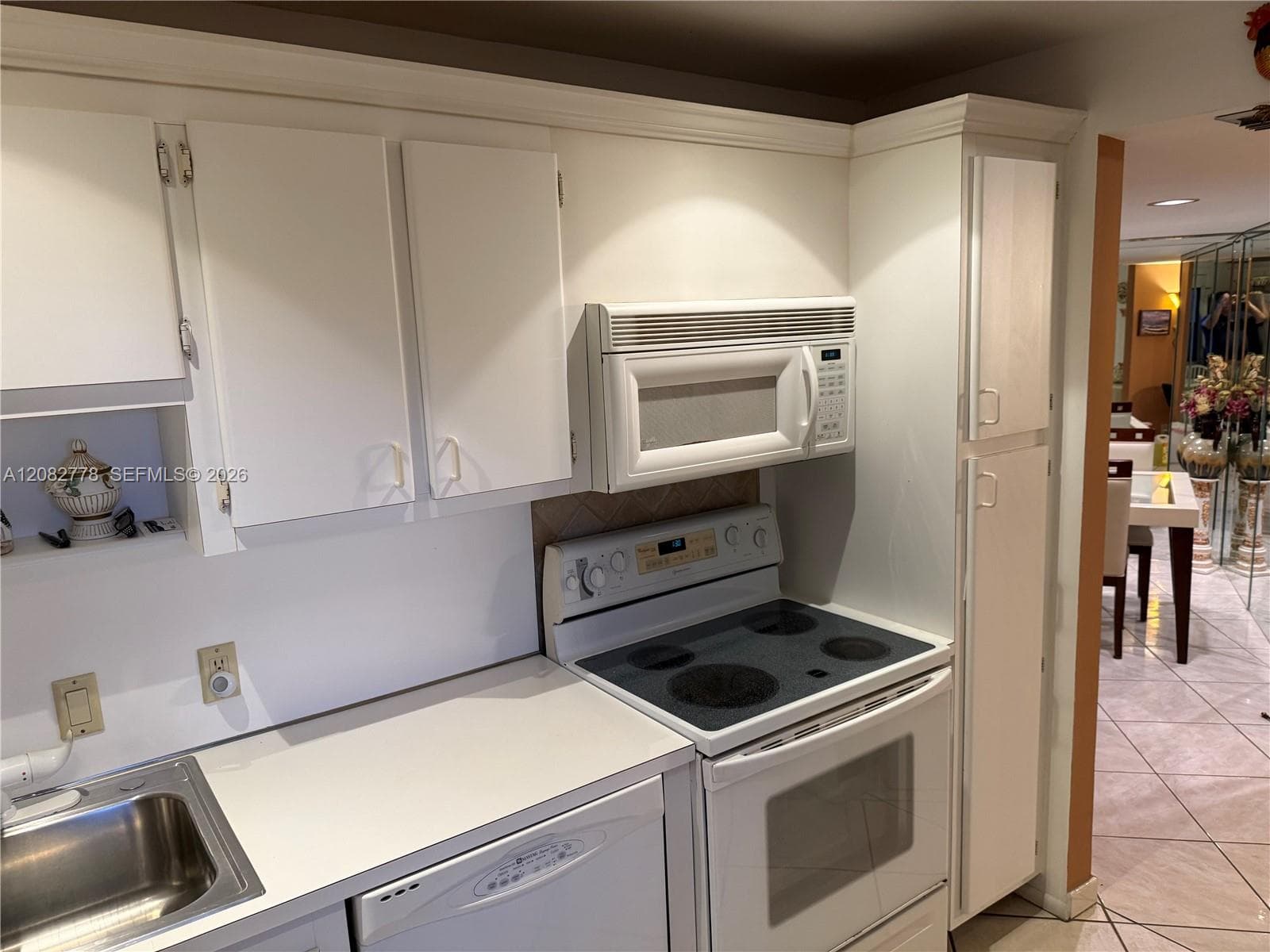 BISCAYA CONDO · #711 in Aventura - Photo 8