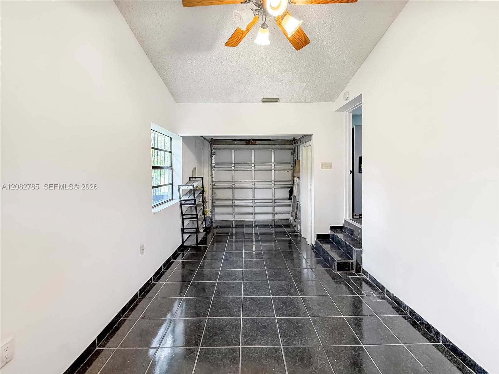 3128 Coconut Grove Dr photo 21