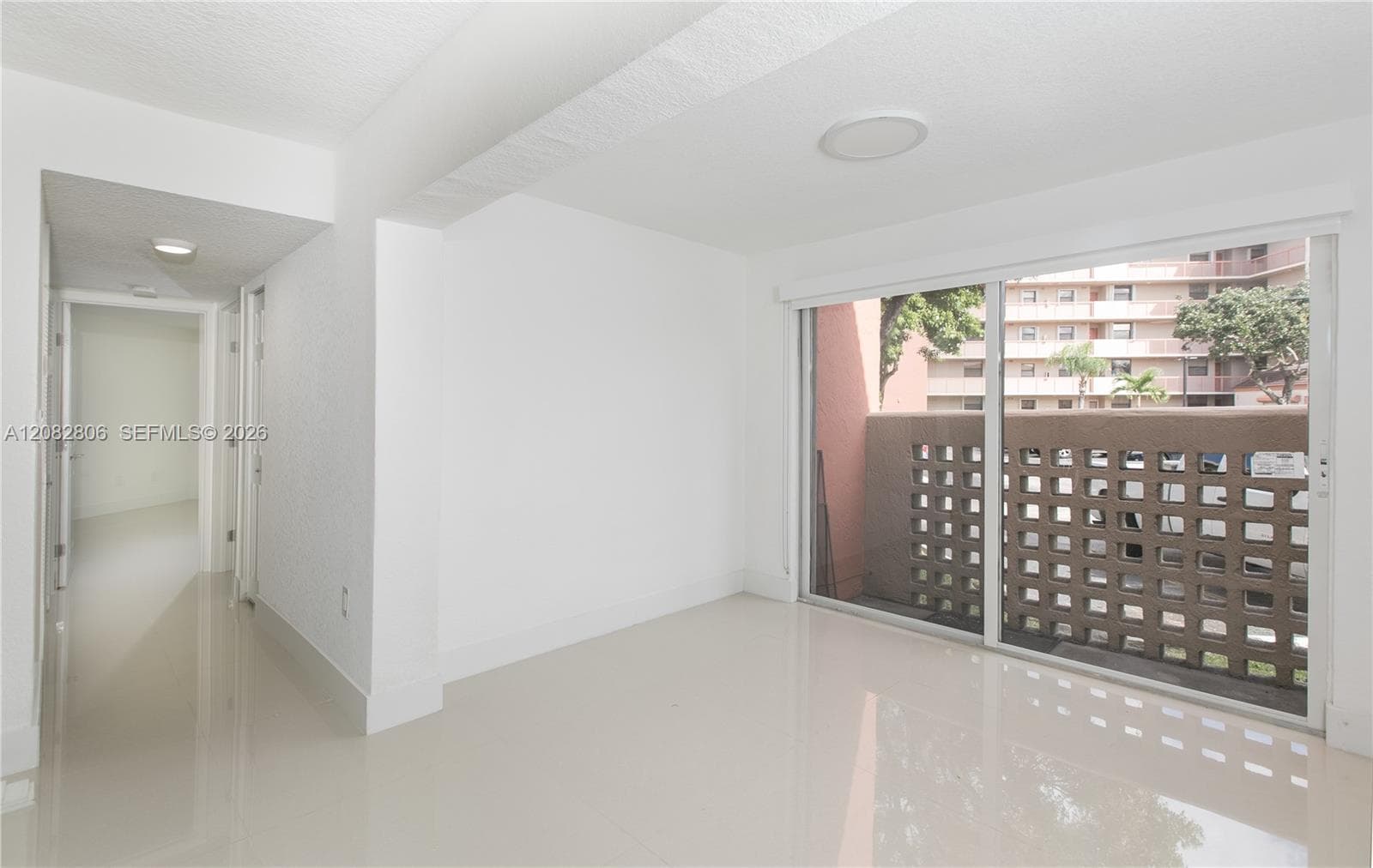 WEST FONTAINE CONDO · #109-5 in Miami - Photo 3