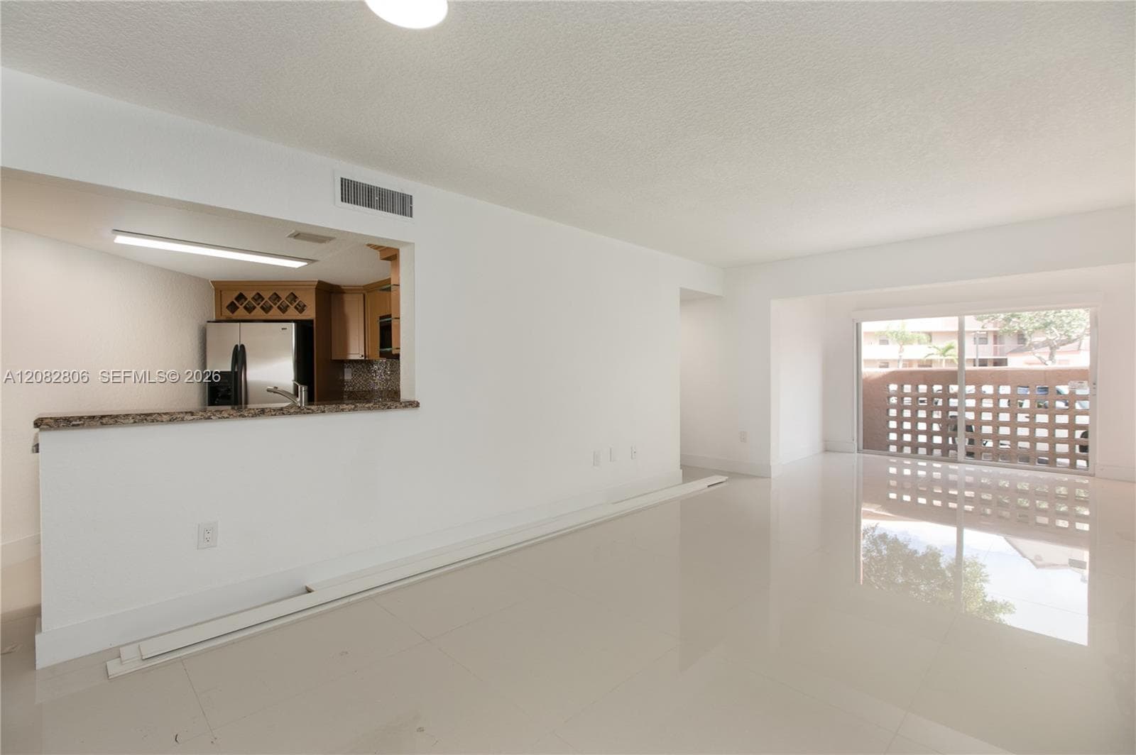 WEST FONTAINE CONDO · #109-5 in Miami - Photo 4