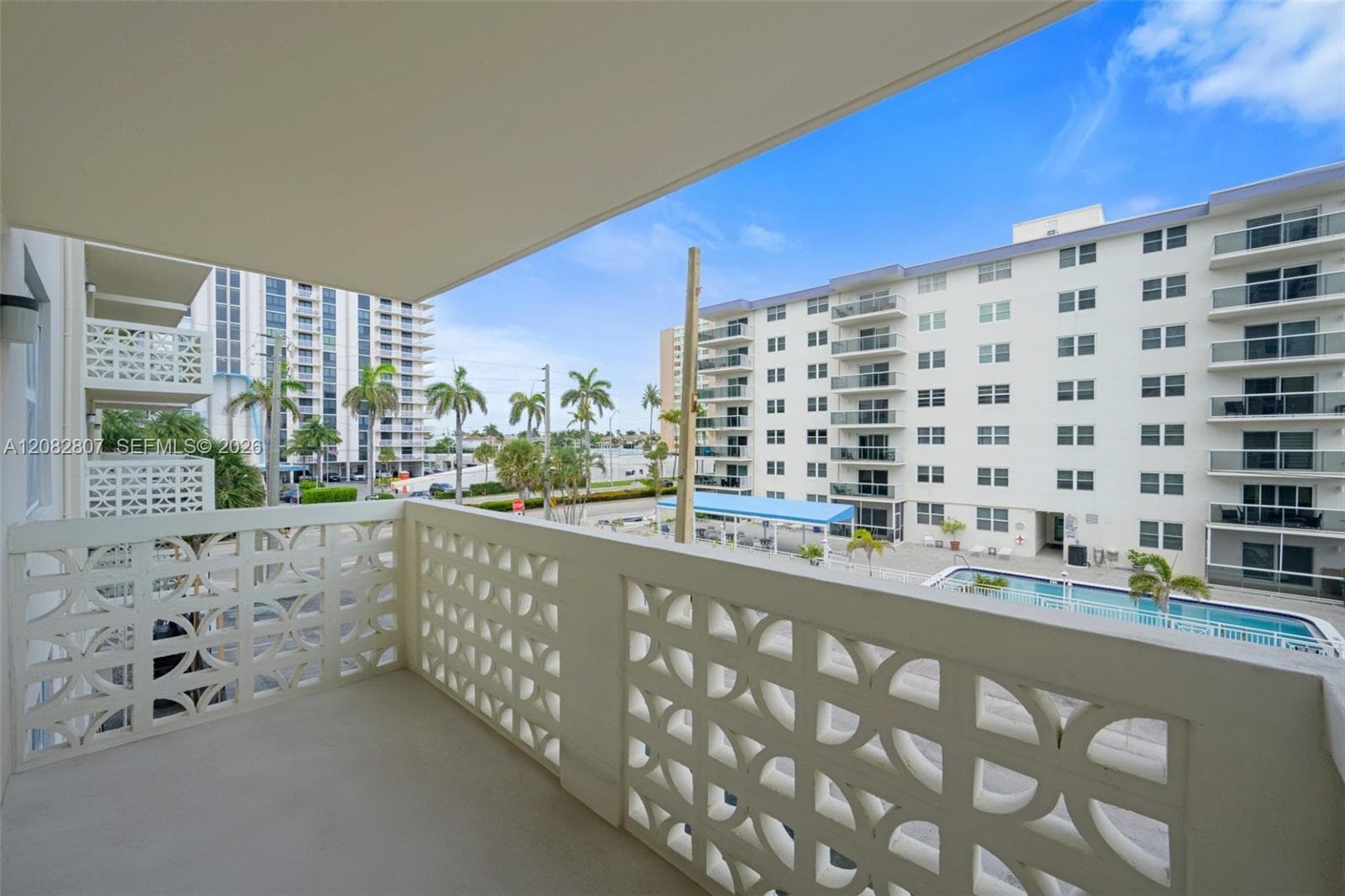 Darby Hall Apartments · #303 in Hollywood - Photo 2