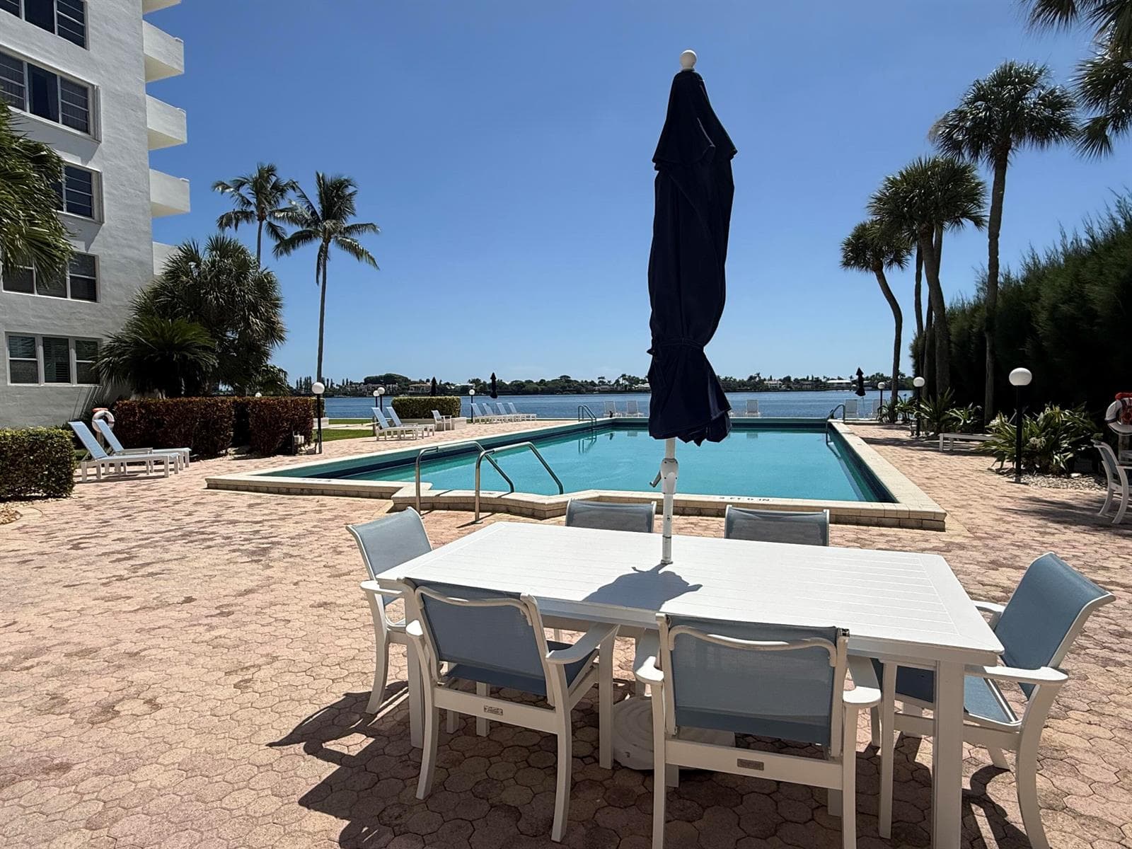 pool