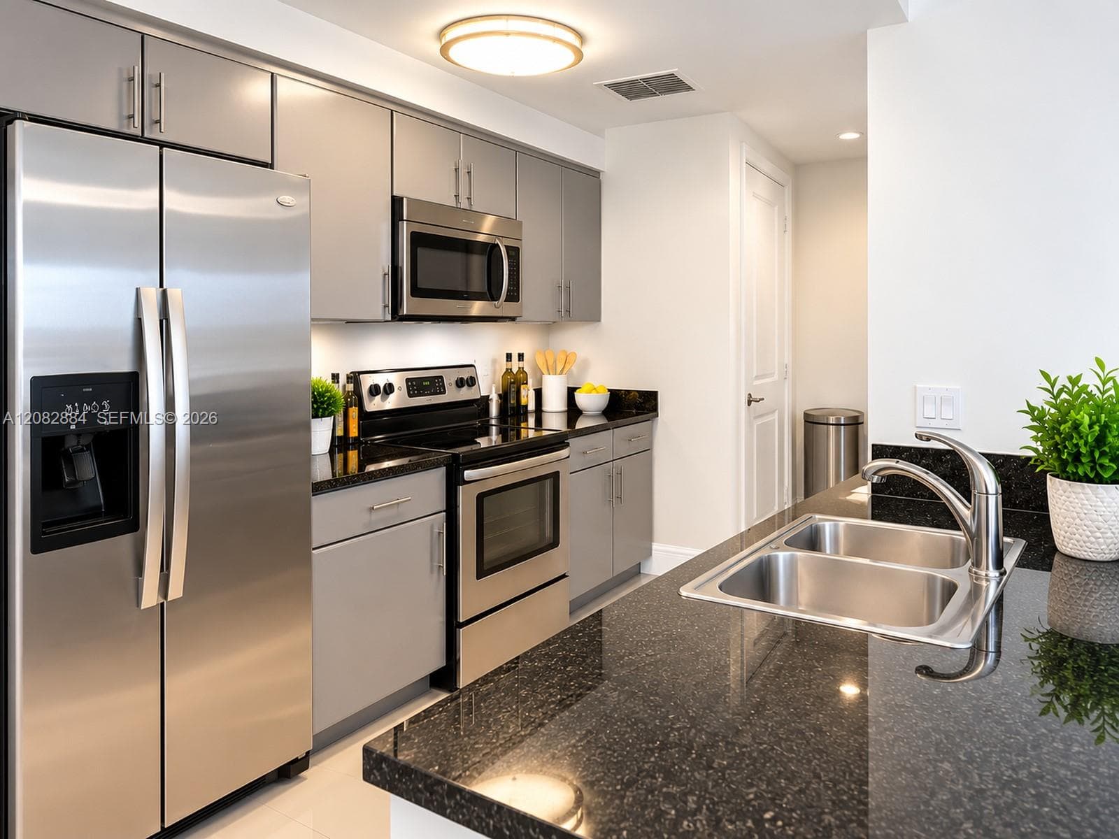 TERRAZAS RIVERPARK VILLAG · #1401 in Miami - Photo 7