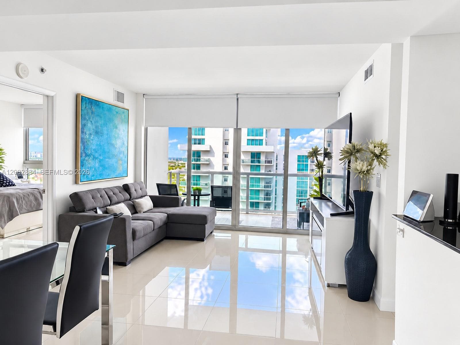 TERRAZAS RIVERPARK VILLAG · #1401 in Miami - Photo 3