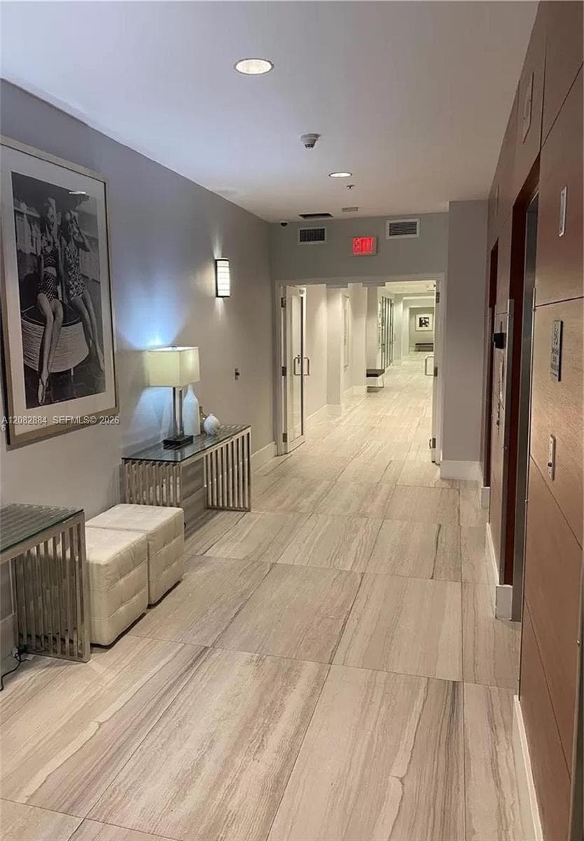 TERRAZAS RIVERPARK VILLAG · #1401 in Miami - Photo 21