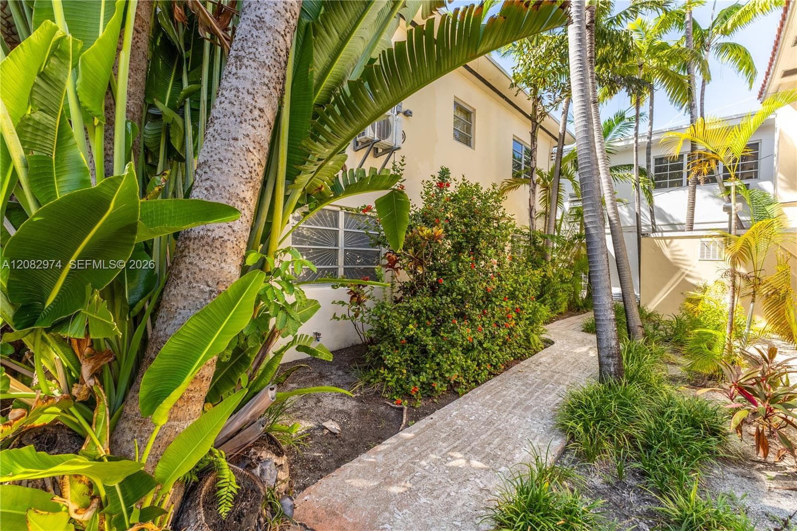 LINCOLN ROAD VILLAS SOUTH · #5 in Miami Beach - Photo 17