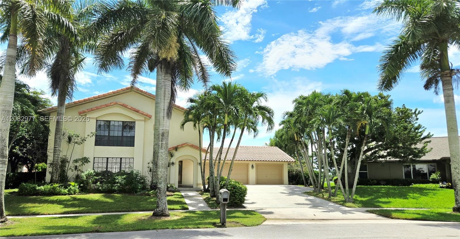 12724 Westport Cir photo 2