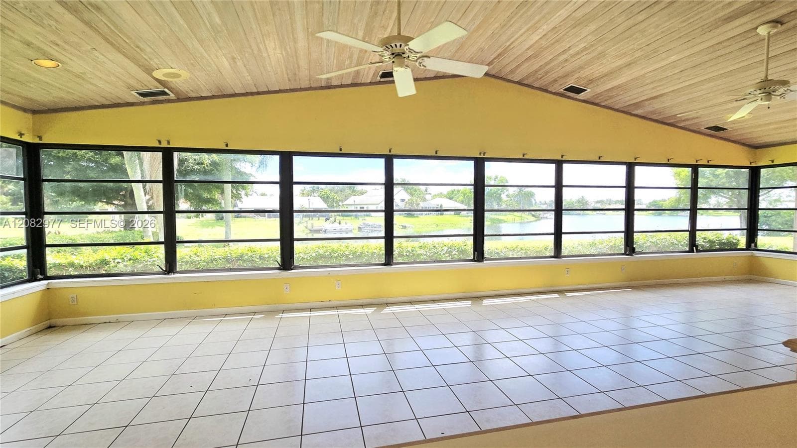 12724 Westport Cir photo 6