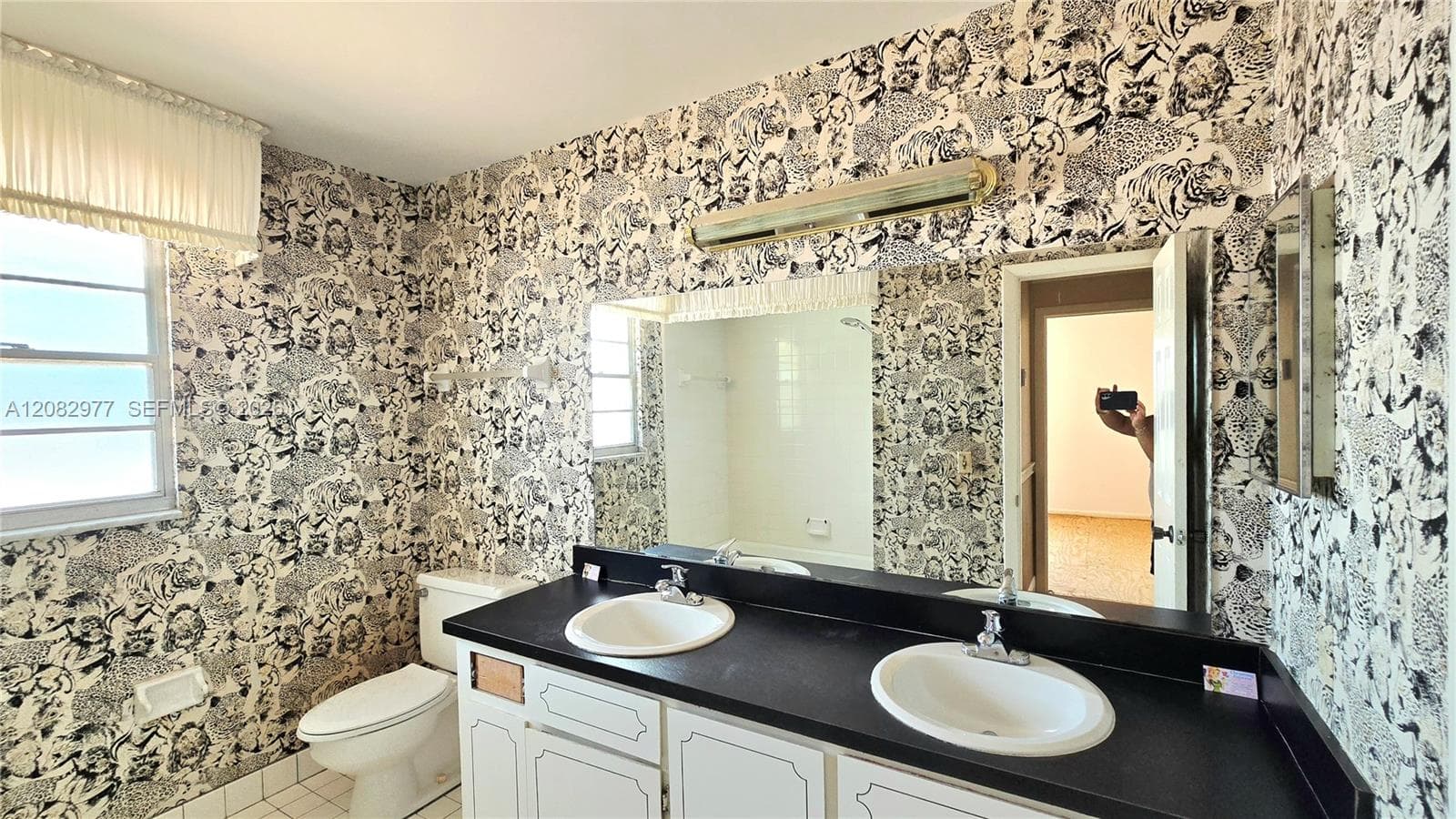 12724 Westport Cir photo 16