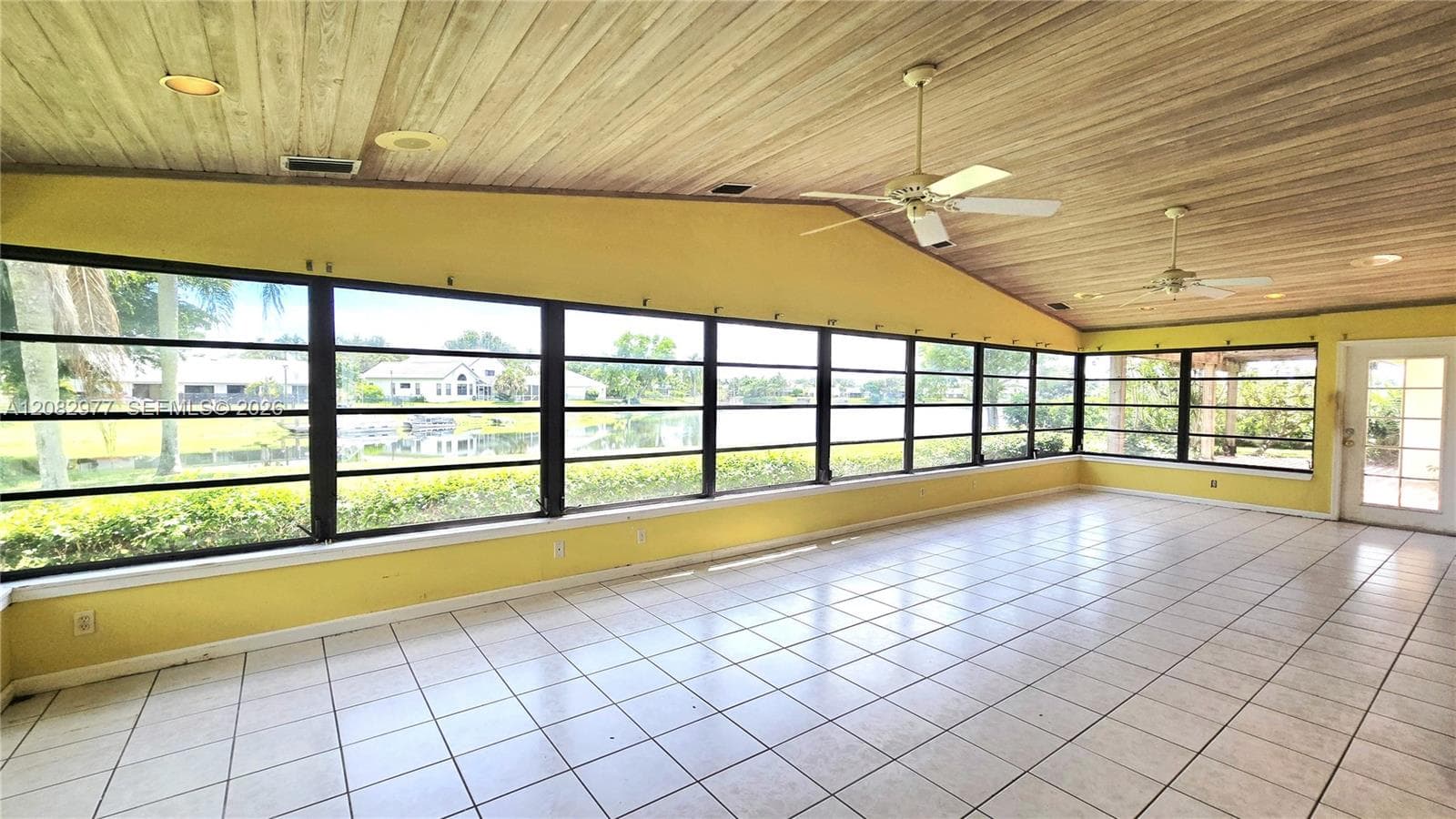 12724 Westport Cir photo 7