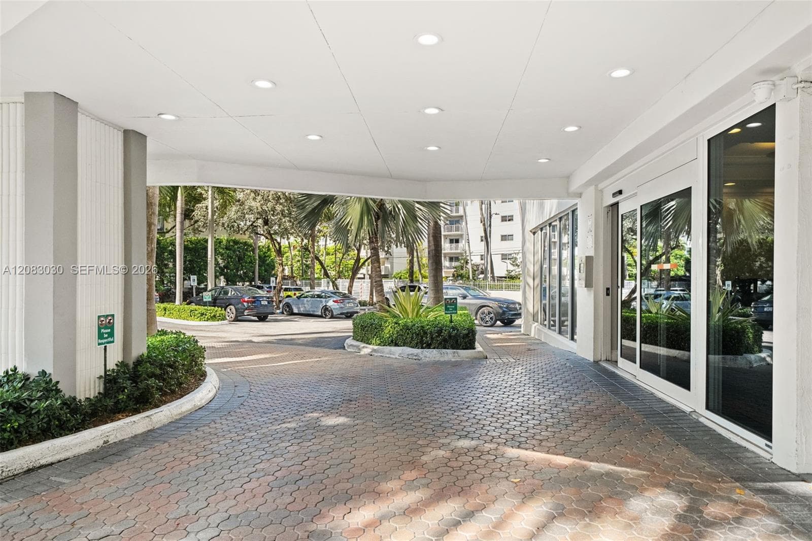 WEST BAY PLAZA · #806 in Miami Beach - Photo 21