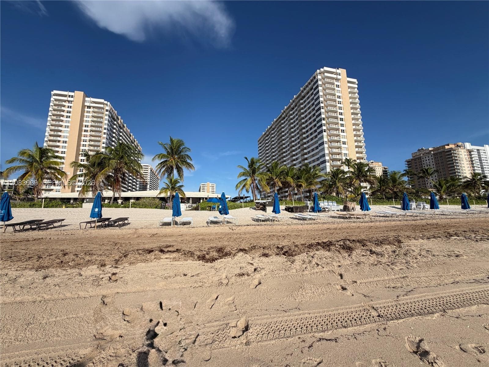 Hemispheres Condo · #2C in Hallandale Beach - Photo 47