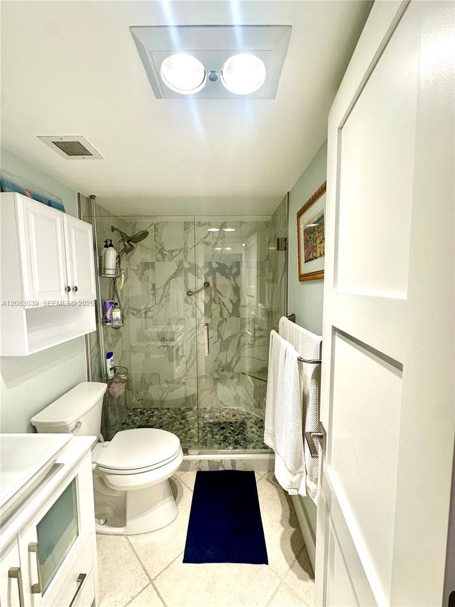 Hemispheres Condo · #2C in Hallandale Beach - Photo 32