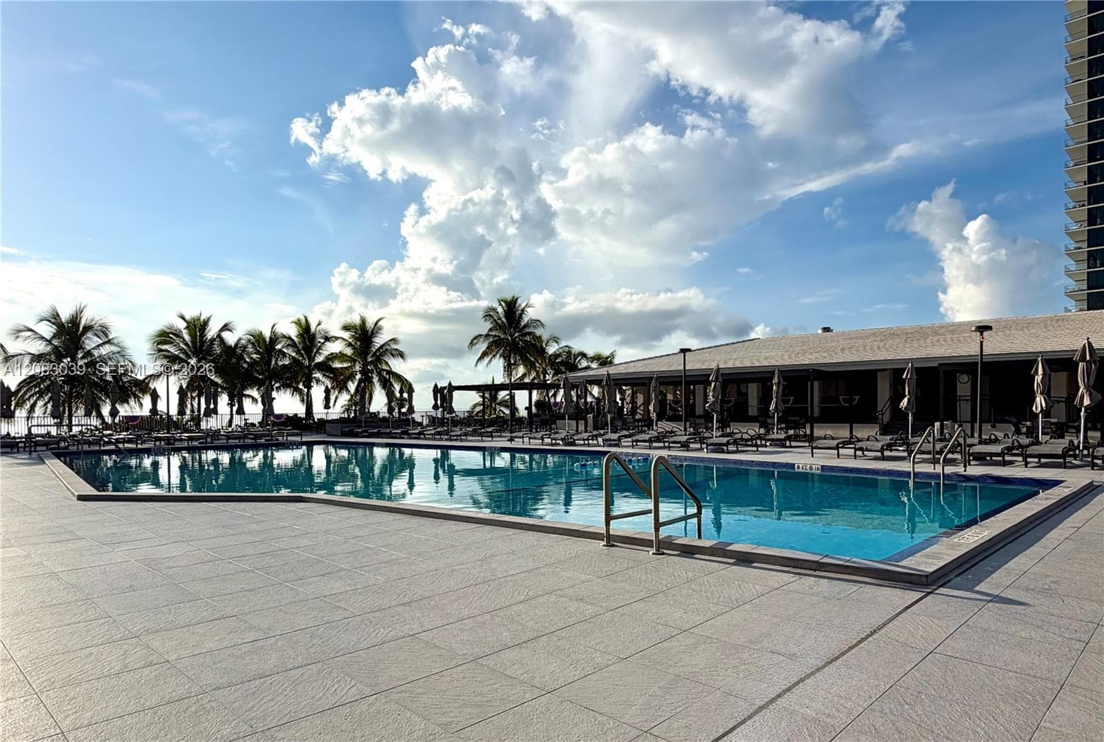 Hemispheres Condo · #2C in Hallandale Beach - Photo 38