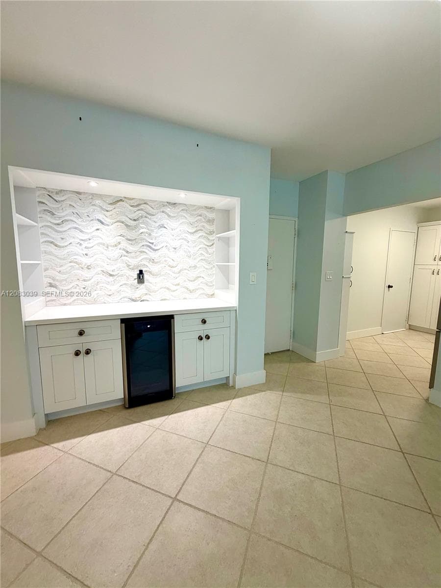 Hemispheres Condo · #2C in Hallandale Beach - Photo 8