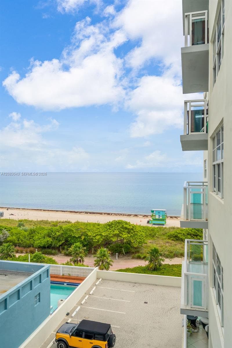 THE COLLINS CONDO · #706 in Miami Beach - Photo 1