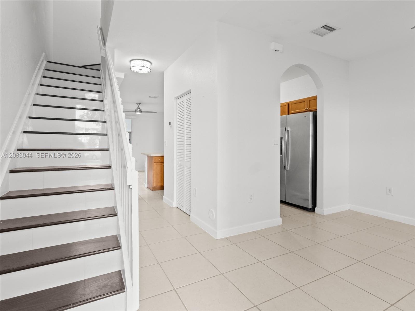 132 SE 28th Pl #7 photo 6