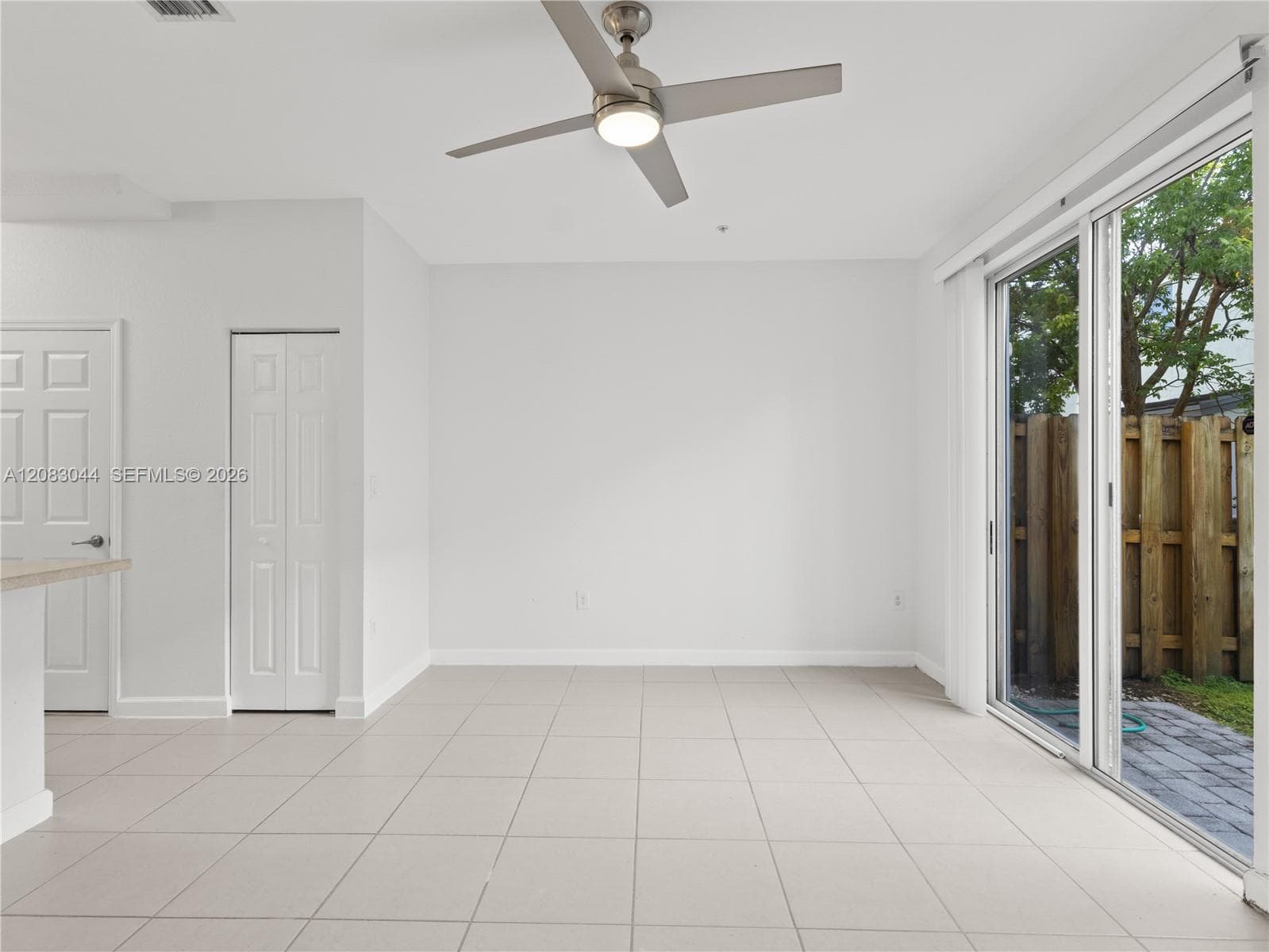 132 SE 28th Pl #7 photo 18