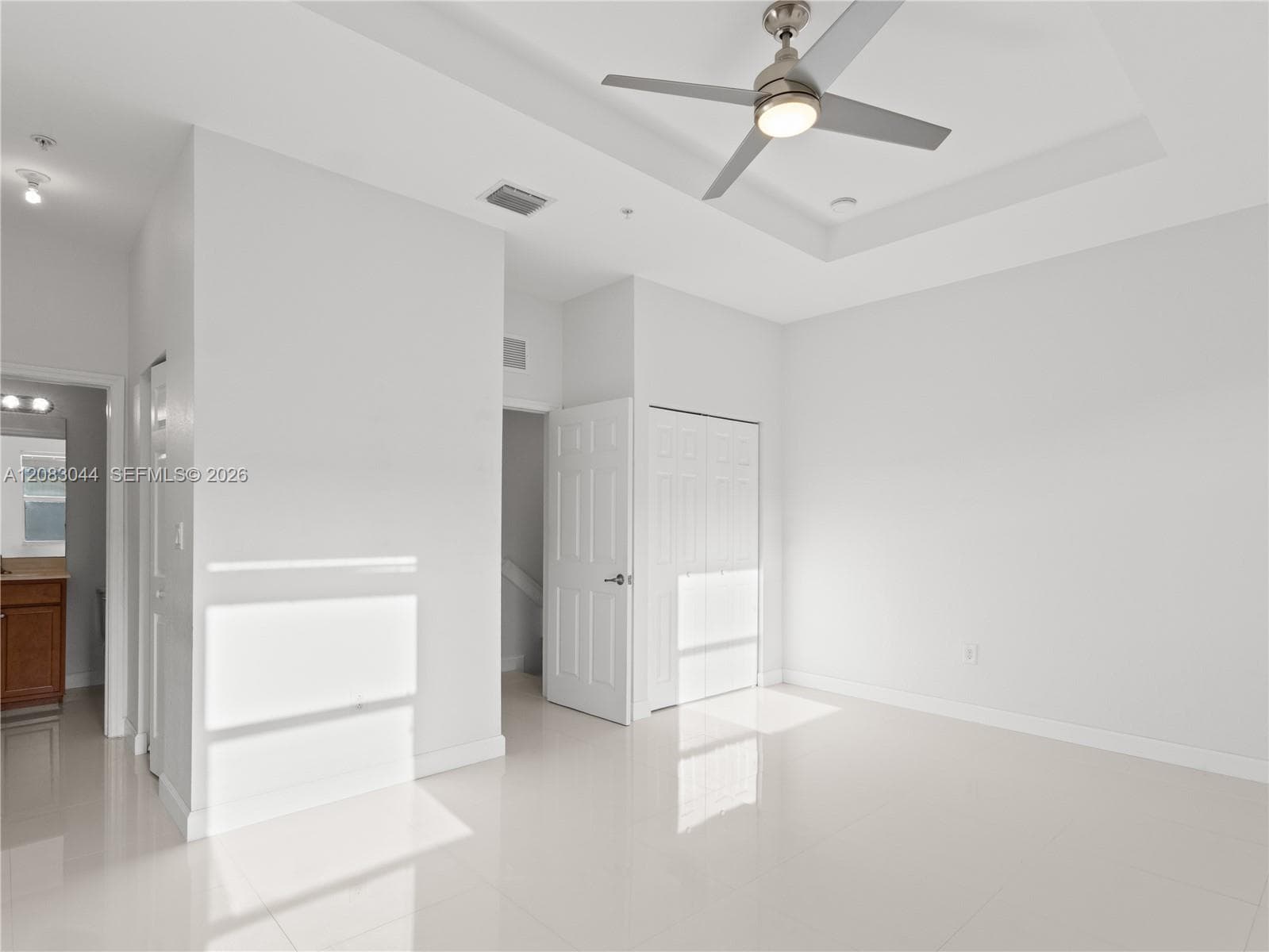 132 SE 28th Pl #7 photo 31