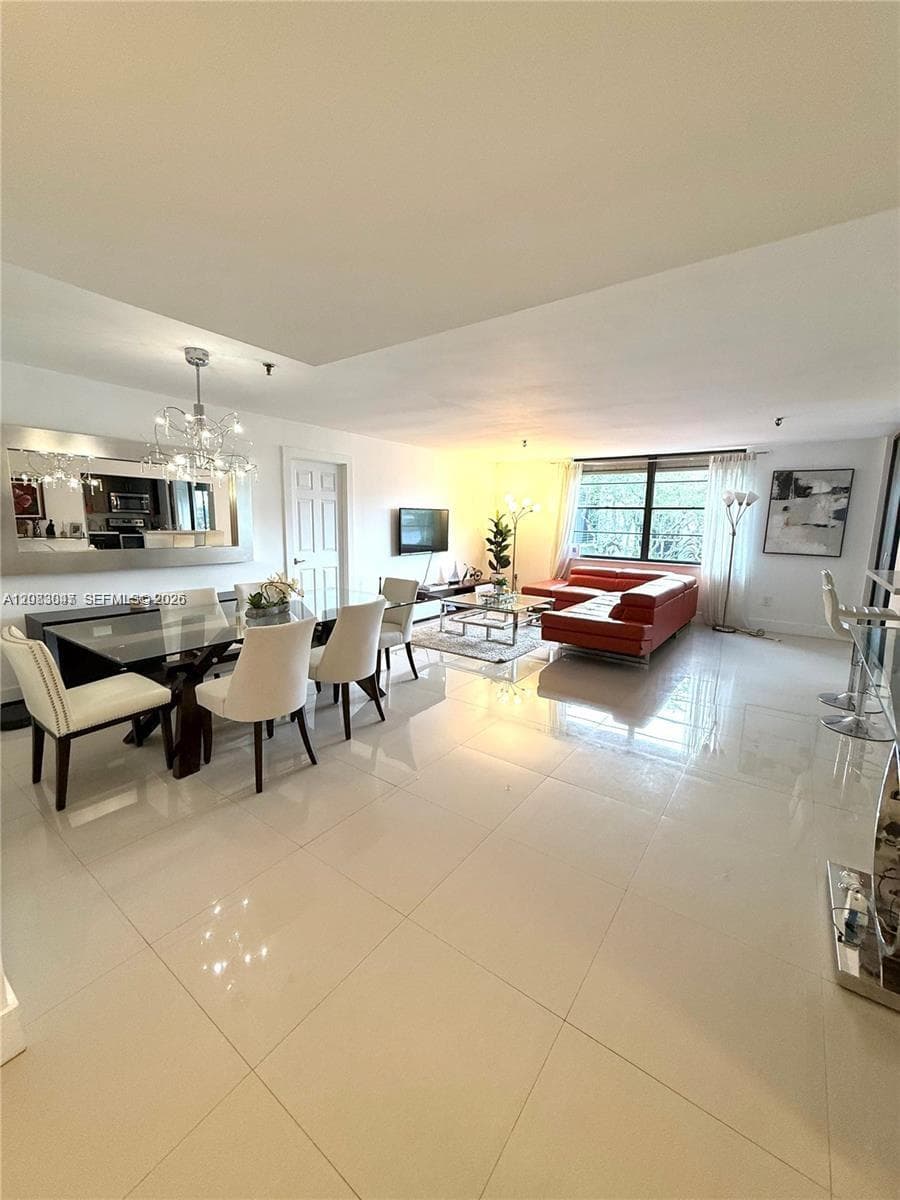 cedar glenn · #227-E in Miami - Photo 15