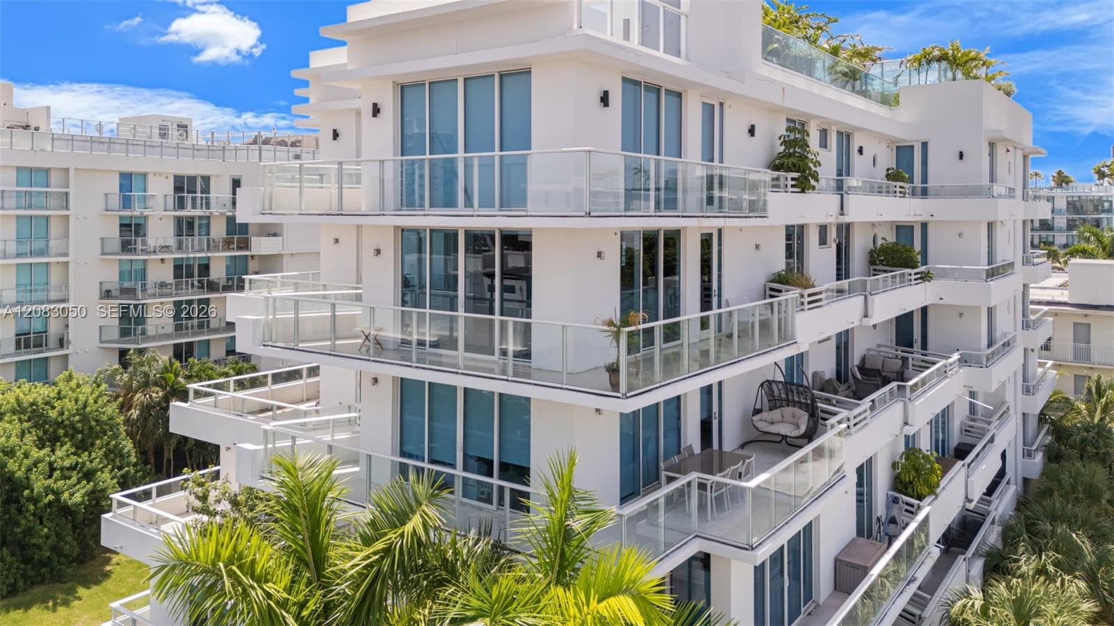 Pearl House · #601 in Bay Harbor Islands - Photo 1