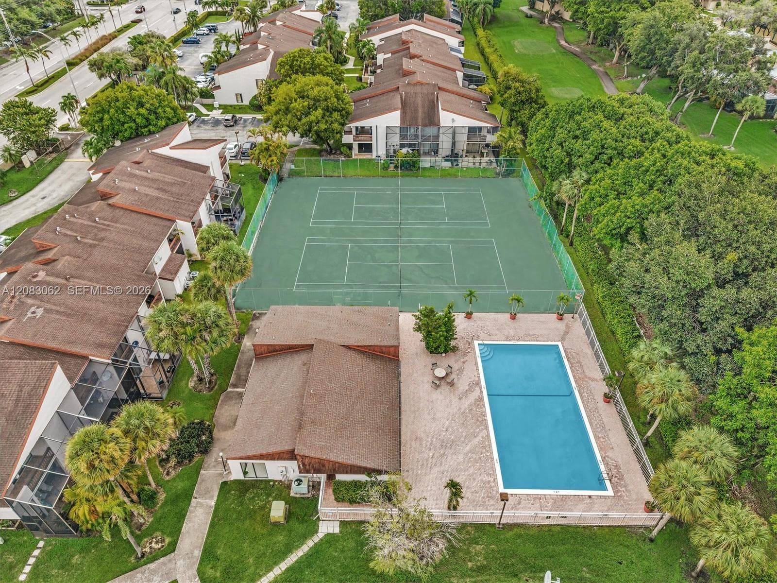Community Tennis and Pool