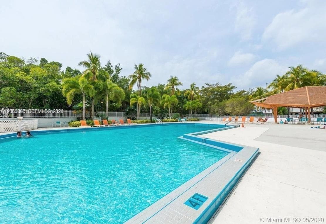 ARLEN HOUSE EAST CONDO · #PH-21 in Sunny Isles Beach - Photo 17