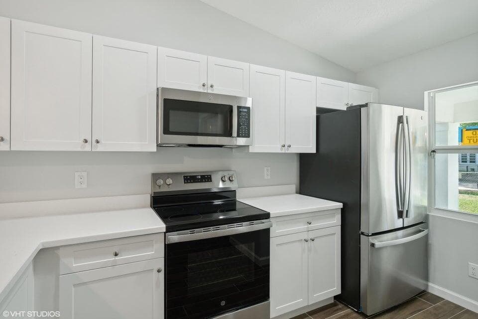 636 kitchen 2