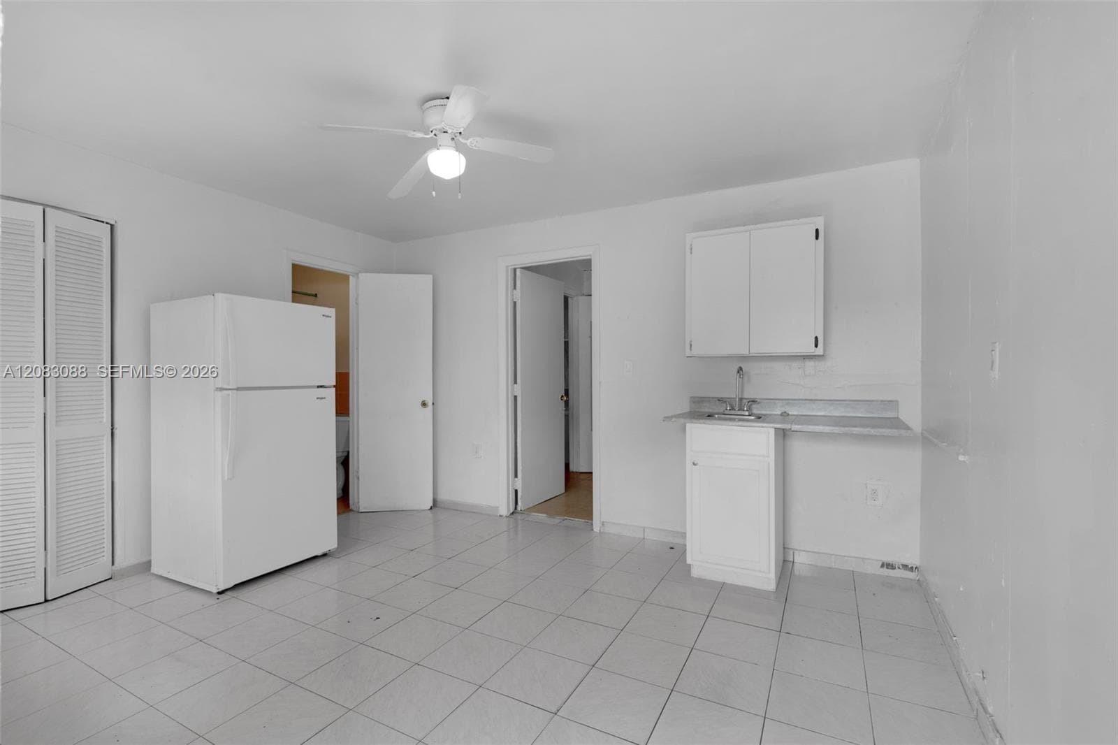 615 SW 62nd Ct photo 22