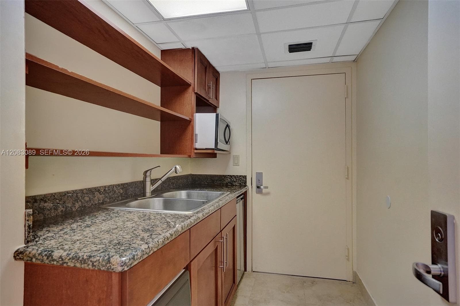 THE STERLING CONDO · #307 in Miami Beach - Photo 44
