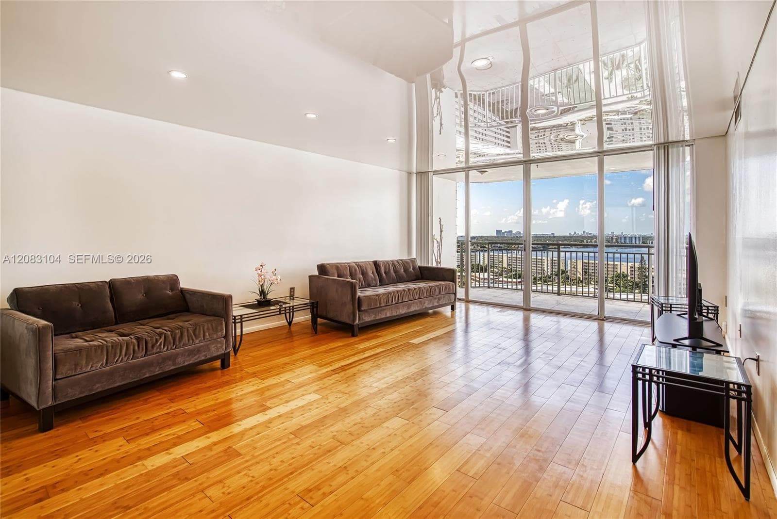 PLAZA DEL PRADO · #1604 in Aventura - Photo 3