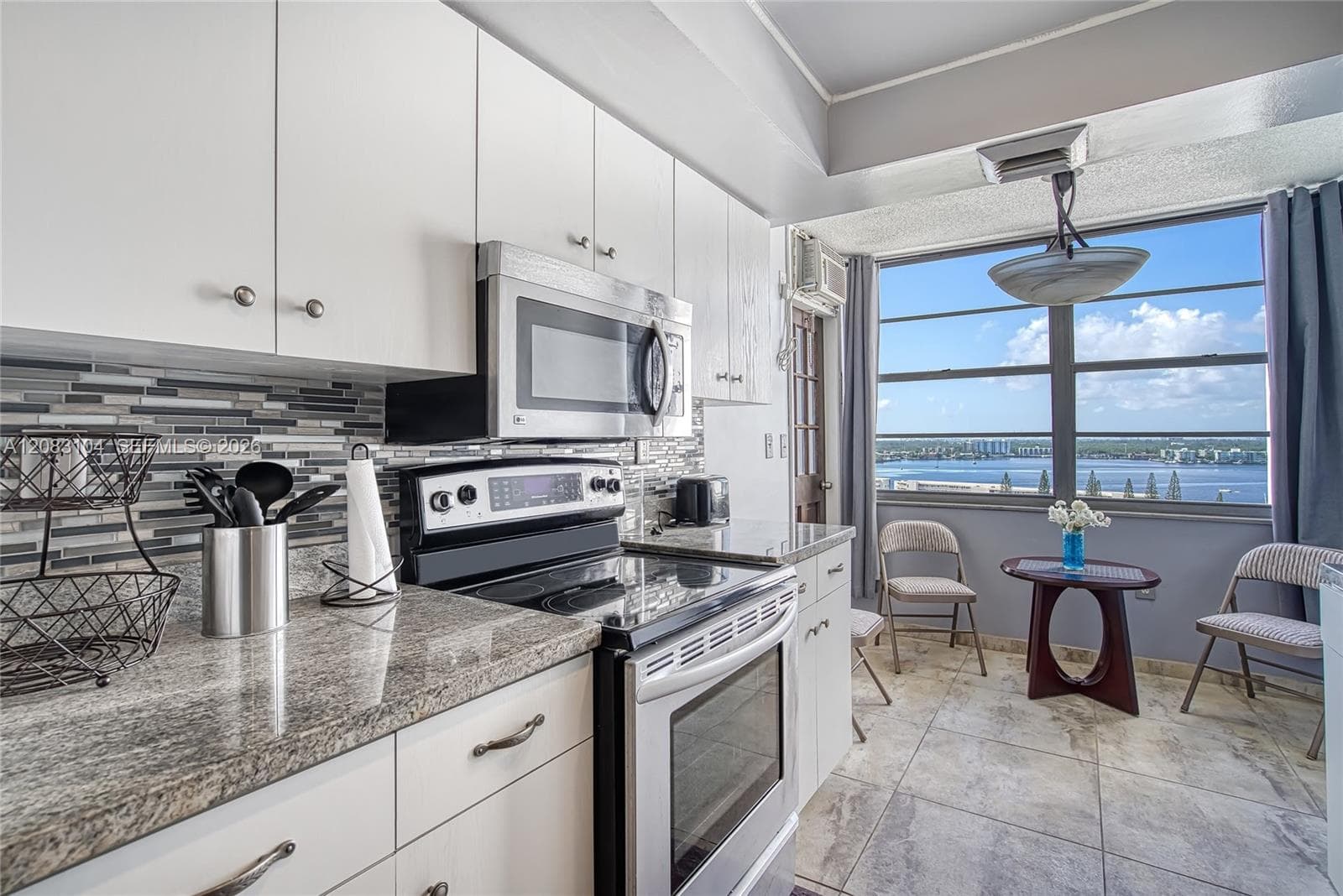 PLAZA DEL PRADO · #1604 in Aventura - Photo 10